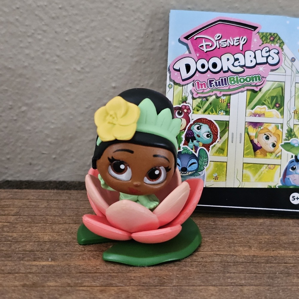 Tiana Princess And The Frog - Series 15 Disney Doorables - In Full Bloom